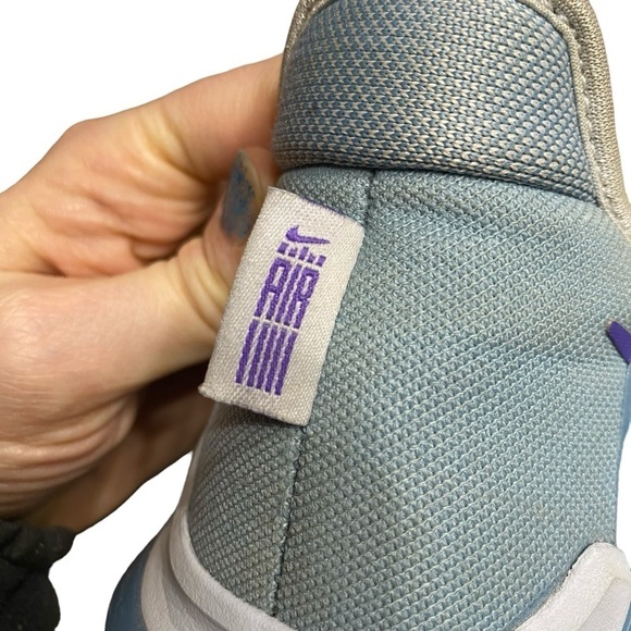 Nike Lebron Witness 6 Basketball Sneakers from Finish Line Size 3.5 Y - Picture 8 of 10